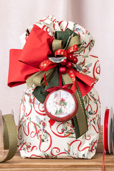 packaging e confezionamento per panettoni artigianali. Natale 2025