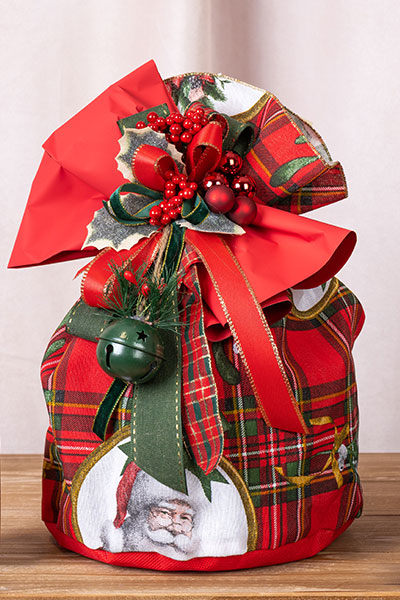 packaging e confezionamento per panettoni artigianali. Natale 2025
